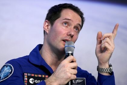 salaire thomas pesquet